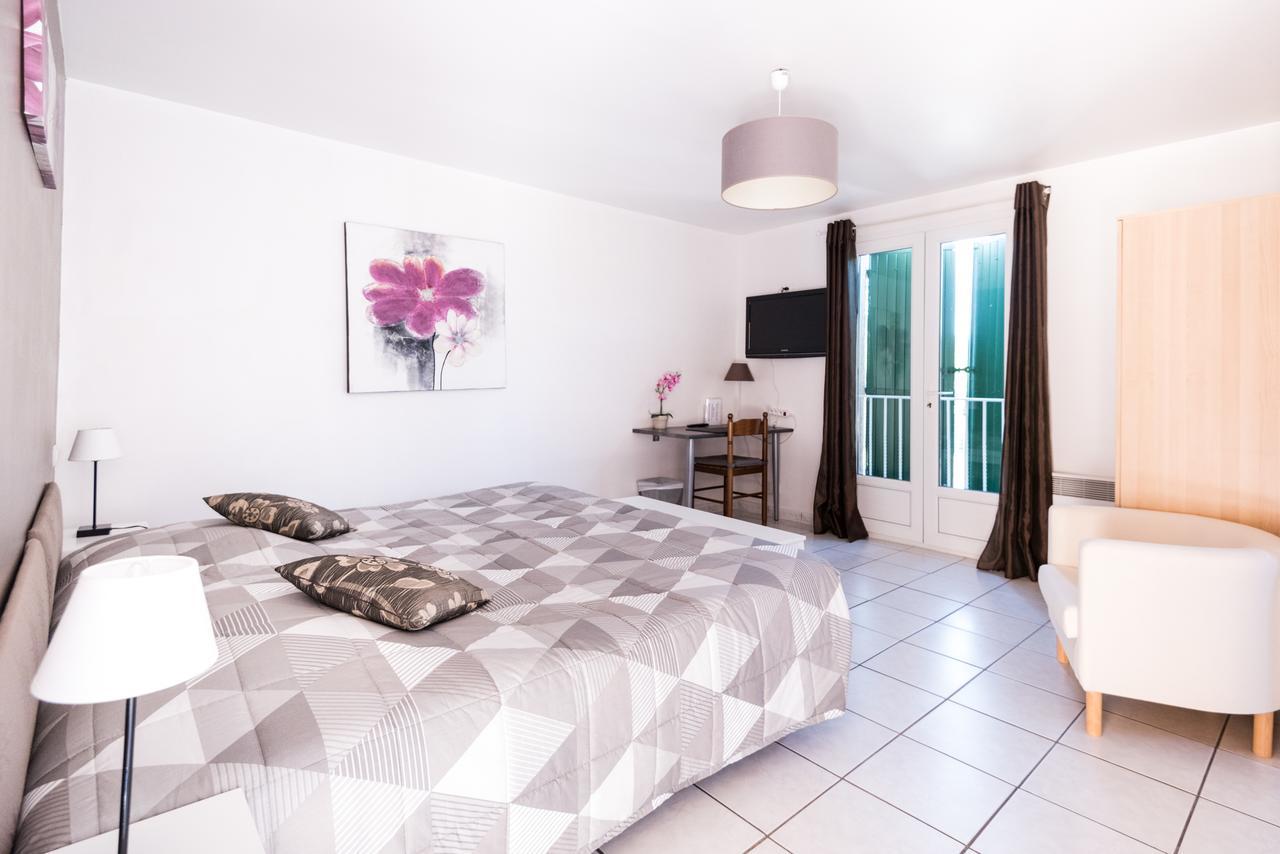 Le Grand Jardin 2* Aujargues